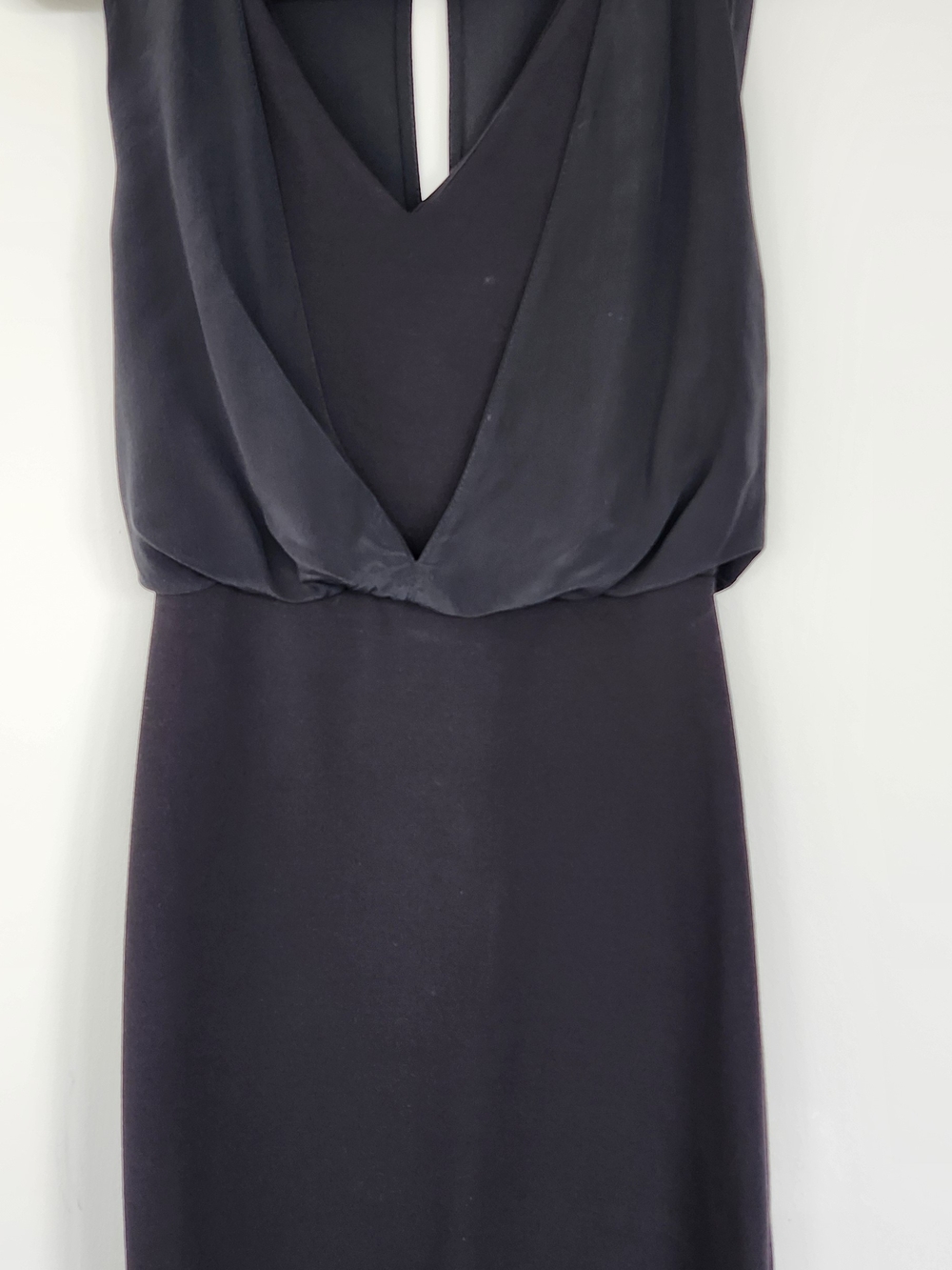 Bailey44 Black Sleeveless V-Neck Dress Size M